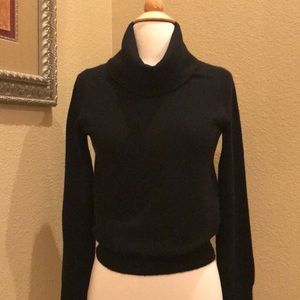 Neiman Marcus Cashmere Sweater